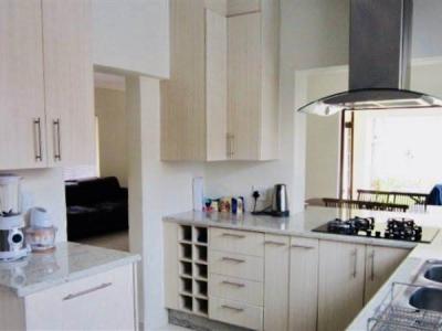 3 Bedroom Cluster in Lonehill-6