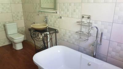 3 Bedroom House in The Rest-16