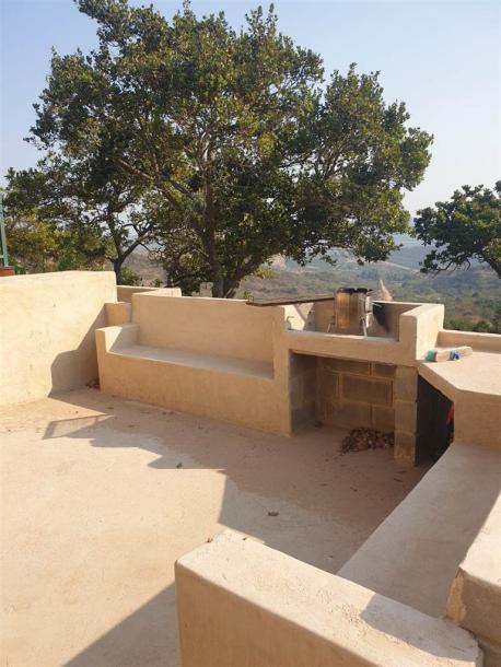 3 Bedroom House in The Rest-5