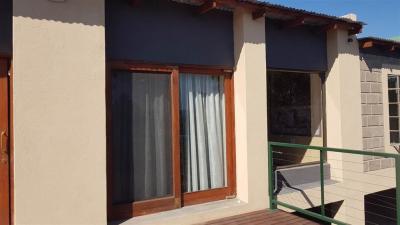 3 Bedroom House in The Rest-7