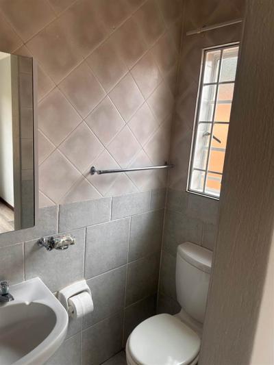 3 Bedroom Townhouse in Highveld-11