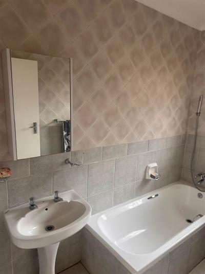 3 Bedroom Townhouse in Highveld-13