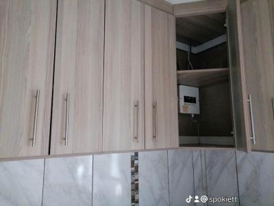 2 Bedroom Flat in Greenfields-5