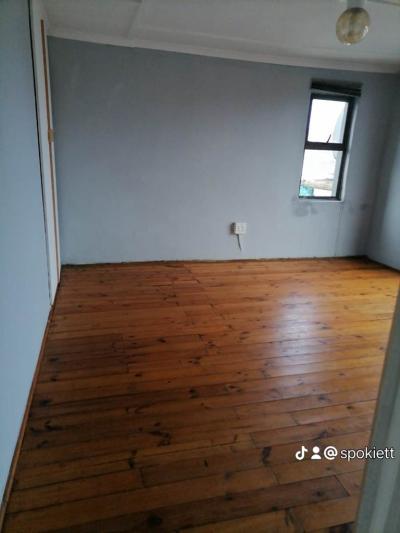 2 Bedroom Flat in Greenfields-7