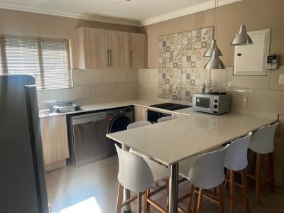 3 Bedroom Duplex in White River-6