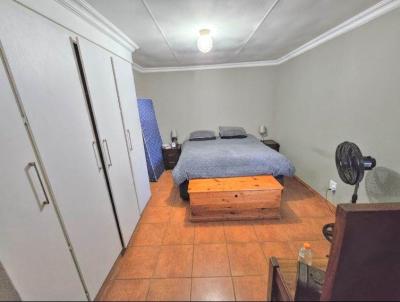 2 Bedroom House in Doornpoort and surrounds-9