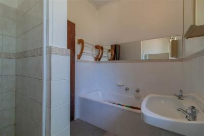 3 Bed House in Bordeaux-13