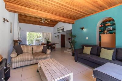 3 Bed House in Bordeaux-7