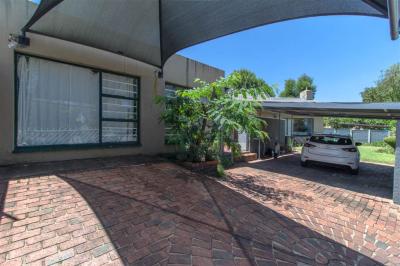 3 Bed House in Bordeaux-19