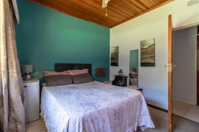 3 Bed House in Bordeaux-12