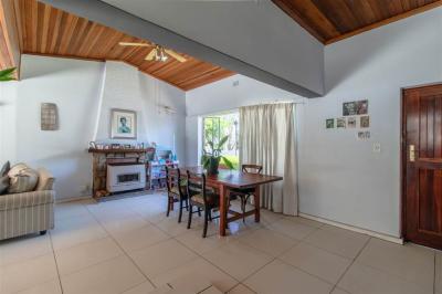 3 Bed House in Bordeaux-5