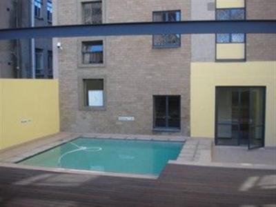 Bachelor apartment in Braamfontein