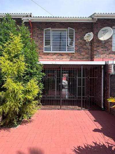 2 Bedroom Duplex in Musgrave