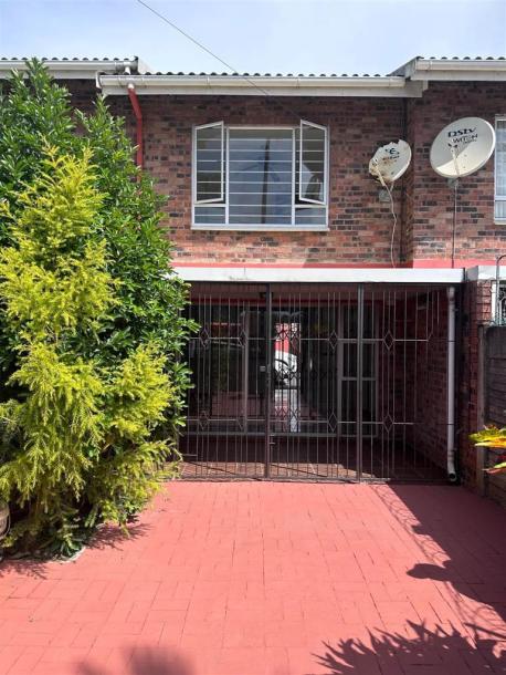 2 Bedroom Duplex in Musgrave-1