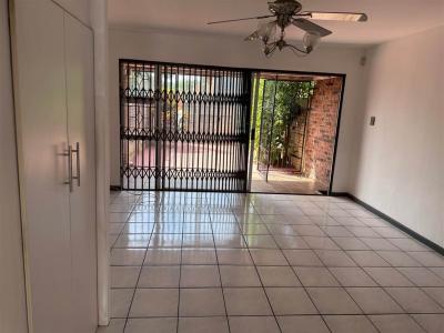 2 Bedroom Duplex in Musgrave