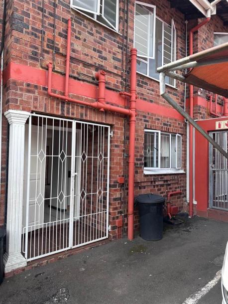 2 Bedroom Duplex in Musgrave-4