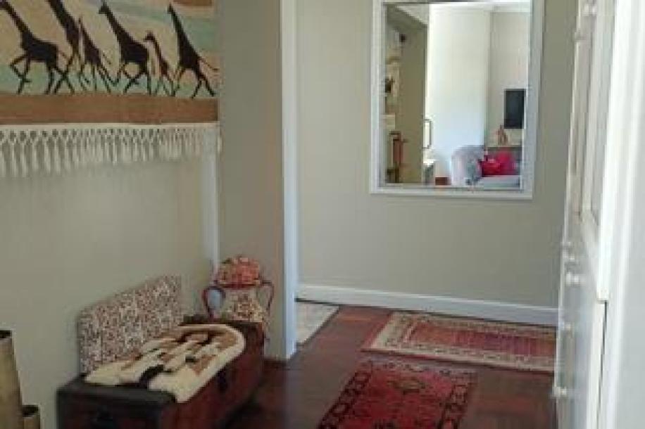 3 Bedroom House for Sale in Uvongo Beach-6