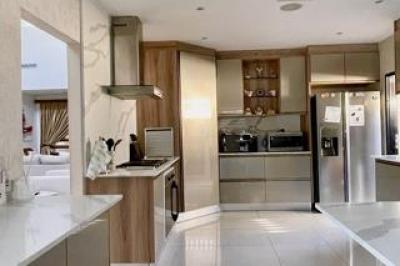 4 Bedroom Townhouse for Sale in Westville