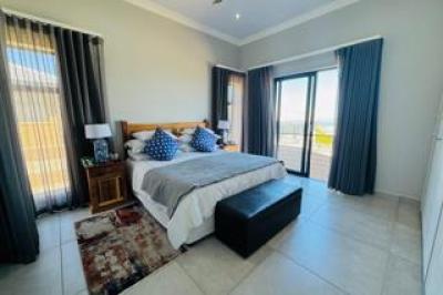 3 Bedroom House for Sale in Dana Bay-9