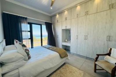 3 Bedroom House for Sale in Dana Bay-16