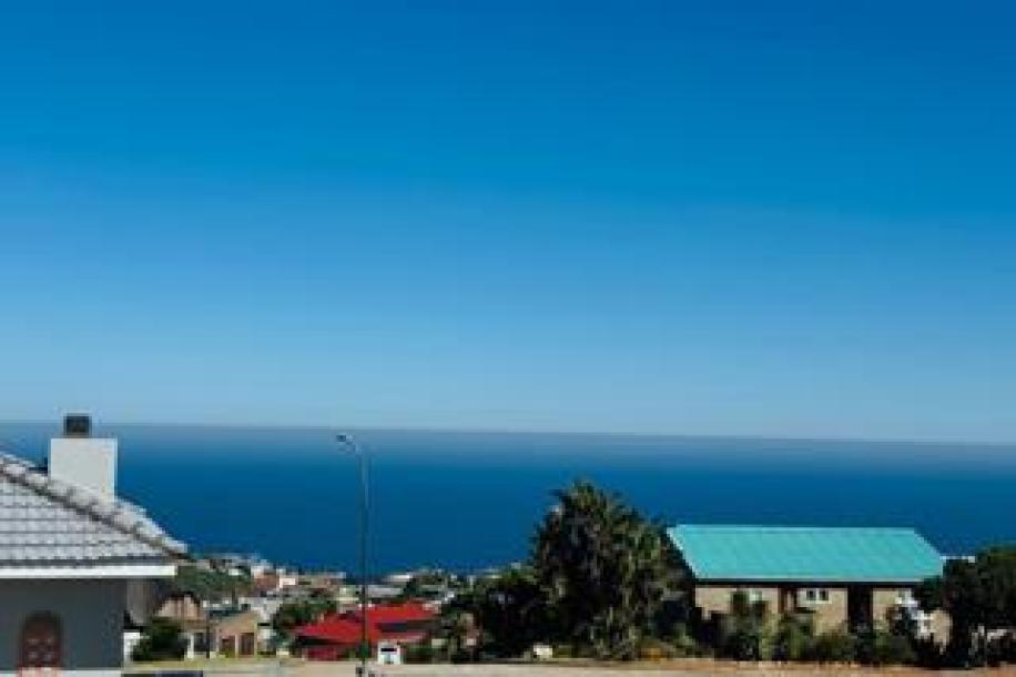 3 Bedroom House for Sale in Dana Bay-17