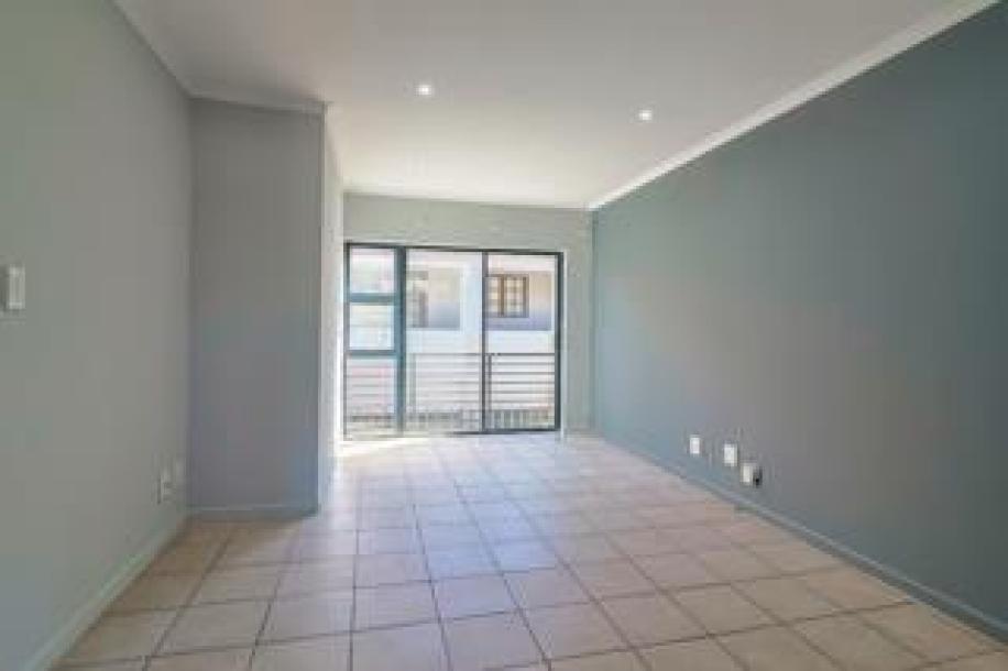2 Bedroom Apartment / Flat for Sale in Ferndale-7