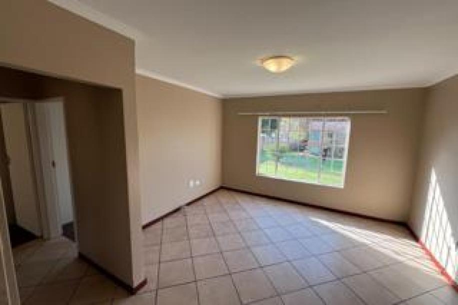 2 Bedroom Townhouse for Sale in Ferndale-9