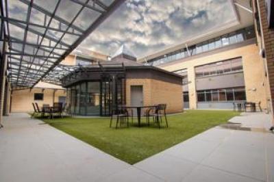 Commercial Property to Rent in Rivonia-5