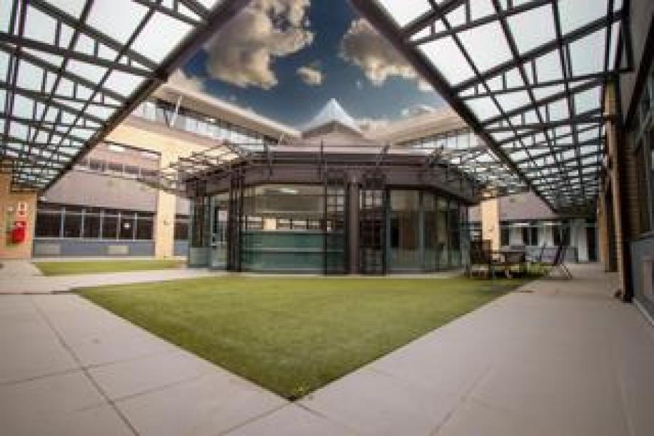 Commercial Property to Rent in Rivonia-7