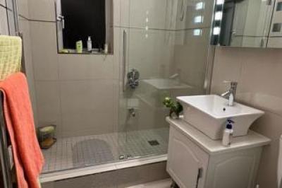 2 Bedroom Apartment / Flat to Rent in Sea Point