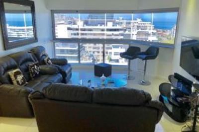 2 Bedroom Apartment / Flat to Rent in Sea Point