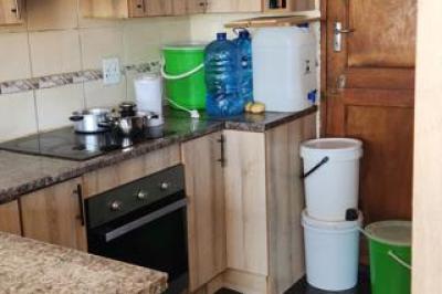 2 Bedroom House for Sale in Boitekong-4