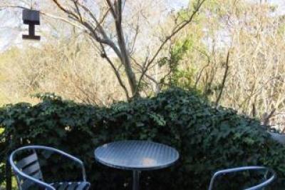 2 Bedroom Apartment / Flat to Rent in Constantia Heights