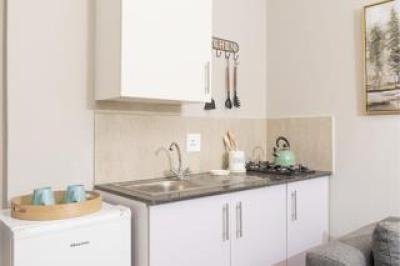 1 Bedroom Apartment / Flat to Rent in Kelvin-7