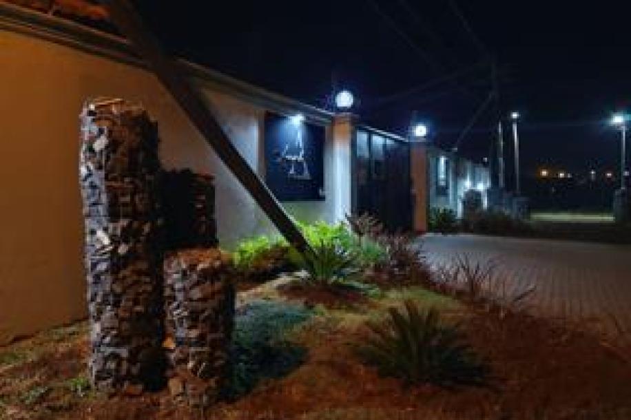 1 Bedroom Apartment / Flat to Rent in Protea Glen-1