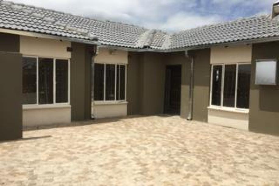 1 Bedroom Apartment / Flat to Rent in Protea Glen-0