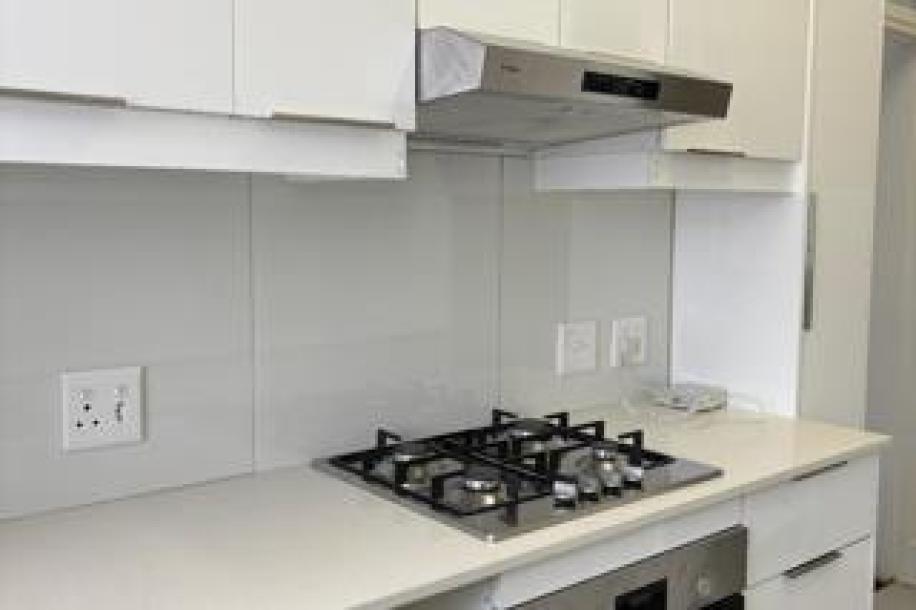 2.5 Bedroom Apartment / Flat to Rent in Musgrave-3