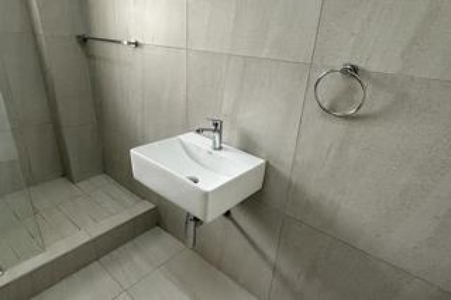 2.5 Bedroom Apartment / Flat to Rent in Musgrave-5