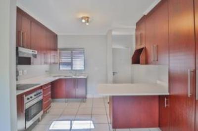 2 Bedroom Apartment / Flat to Rent in Glenvista