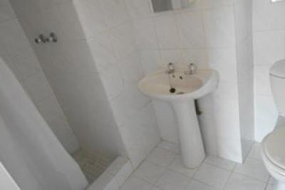 2 Bedroom Townhouse to Rent in New Redruth-2