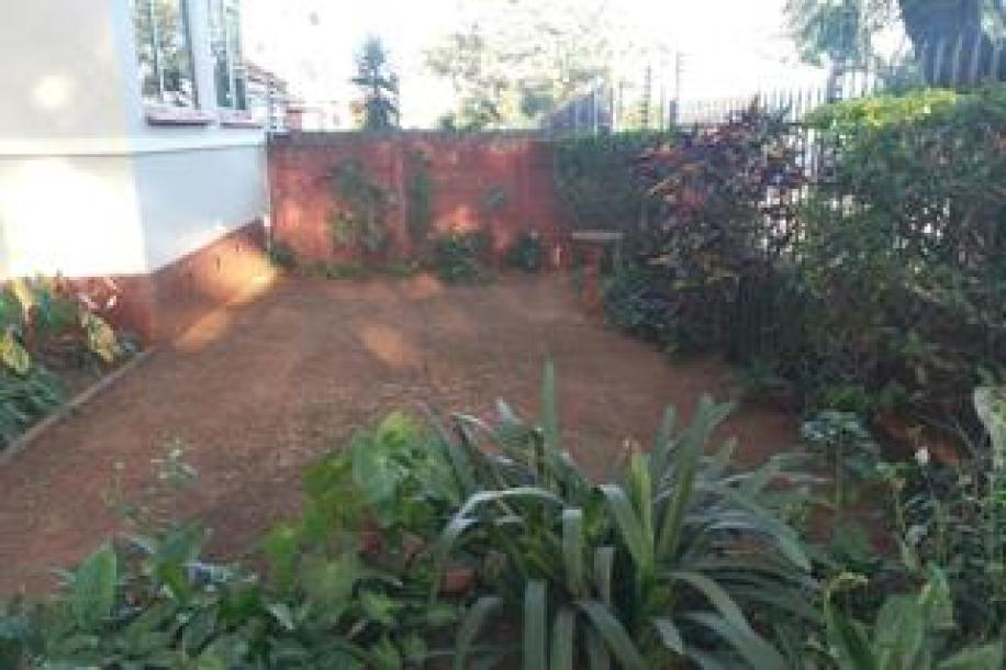 3 Bedroom Apartment / Flat to Rent in Glenwood-1