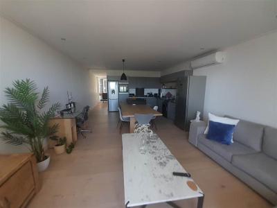 2 Bed Apartment in Vredehoek-11