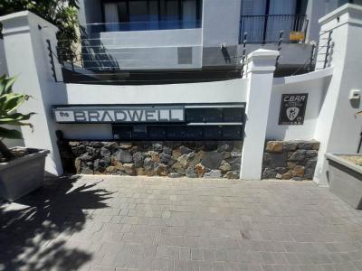2 Bed Apartment in Vredehoek-1
