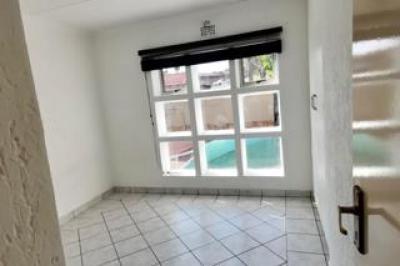 2 Bedroom Townhouse to Rent in Winchester Hills