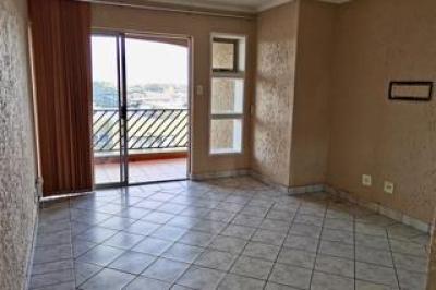 2 Bedroom Townhouse to Rent in Winchester Hills