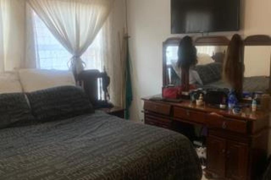 2 Bedroom House to Rent in Alveda-4