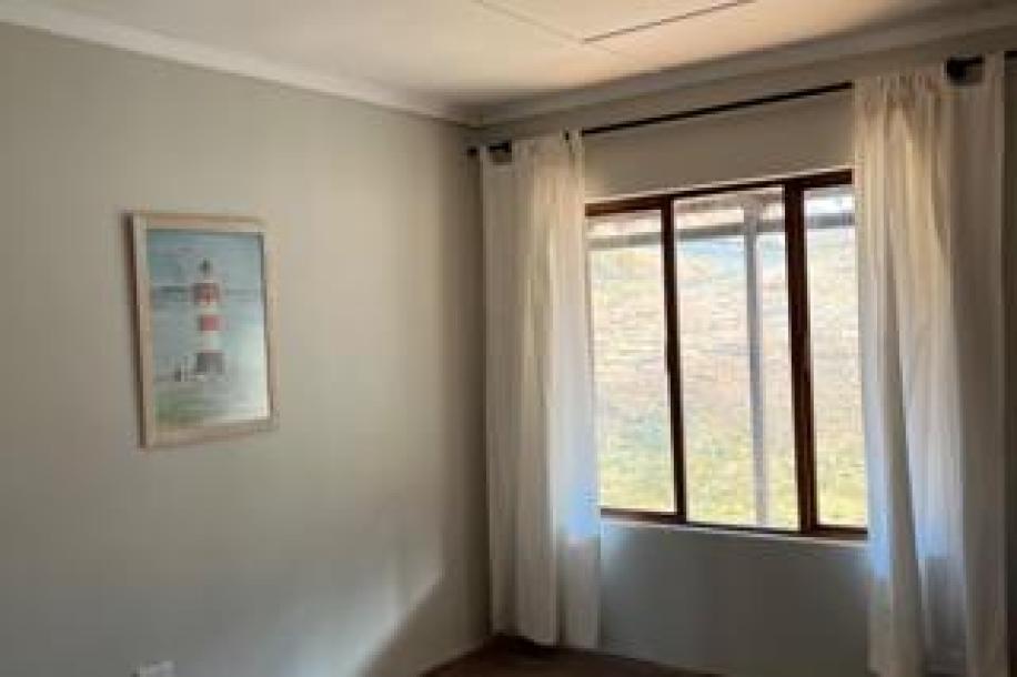 Farm to Rent in Karkloof Estate-9