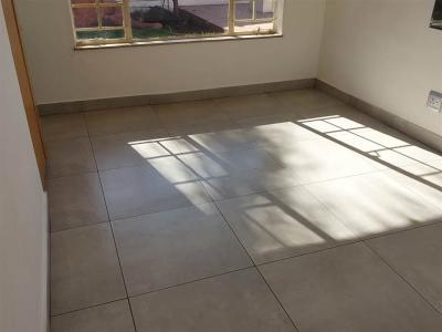 3 Bedroom House in Zwartkop-15