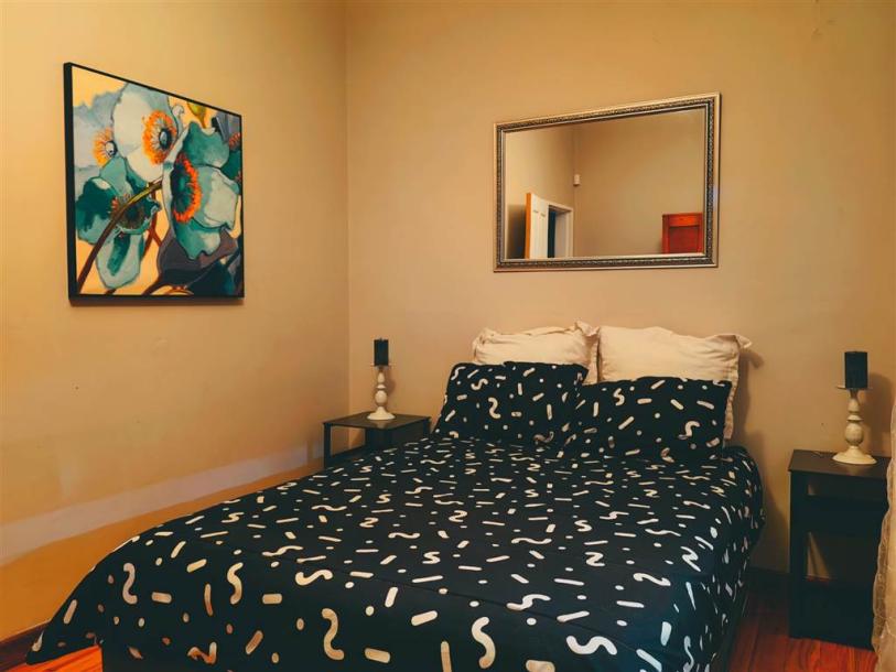 6 Bedroom House in Upington-13