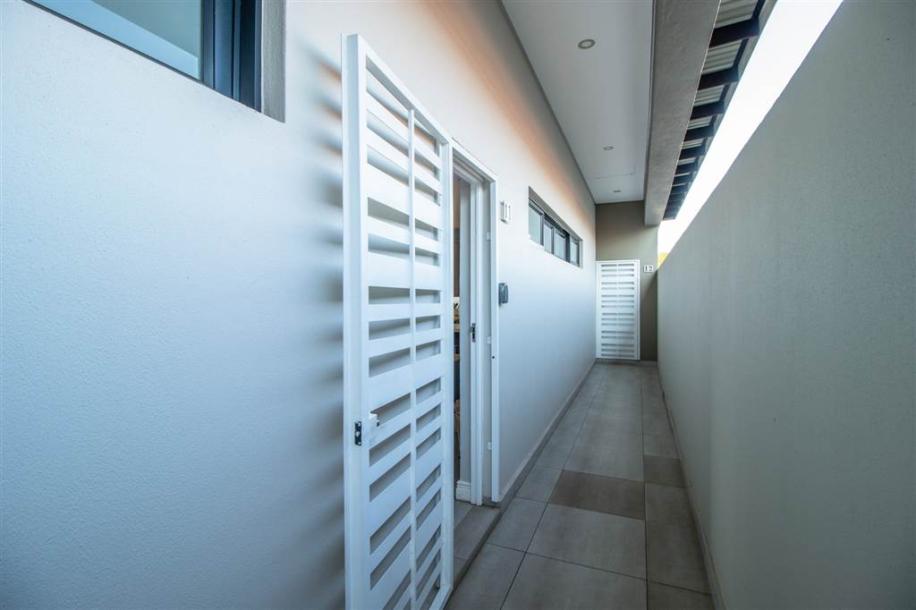 2 Bedroom Cluster in Menlo Park-2